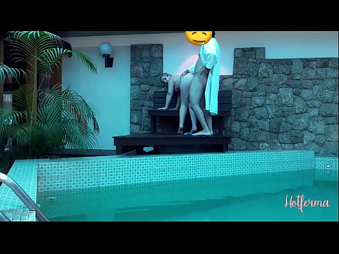 ❤️ Boss ngajak babu ka kolam renang, tapi teu bisa nolak a panas ❌ video sex di urang ❌️❤